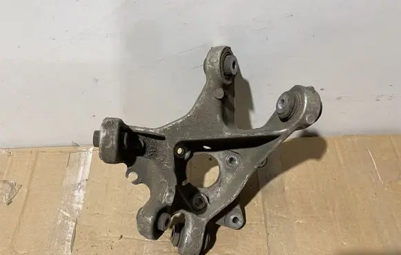 Tesla Model 3 Rear wheel hub 104441100F
