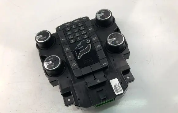 Volvo V40 Climate control unit 31346948