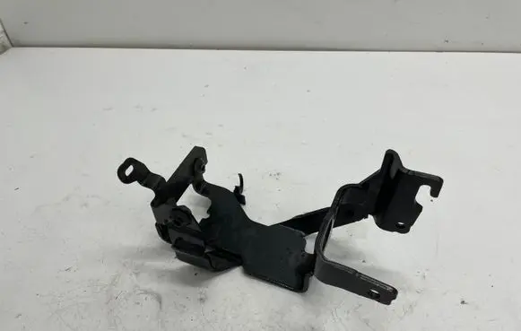Opel Corsa F ABS pump bracket 9824447480