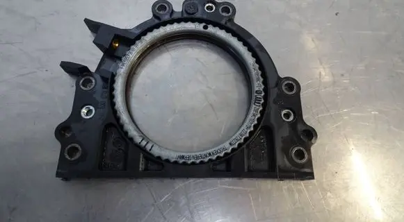 Volkswagen Polo VI other engine part 04C103173E