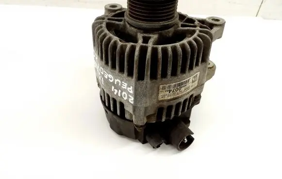 Peugeot 208 Generator/alternator 9806007480