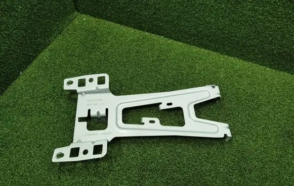 Peugeot 3008 II Holder (bracket) 9833196580 11026205