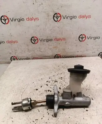 Toyota Yaris Clutch master cylinder 3145416010