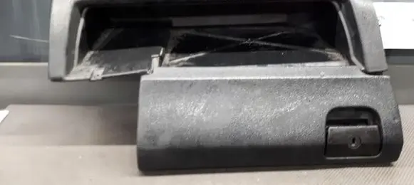 BMW 3 E36 Glove box 8146461