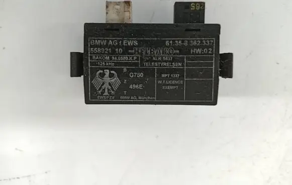 BMW 7 E38 Immobilizer control unit/module 61358362337 61.35-8362337