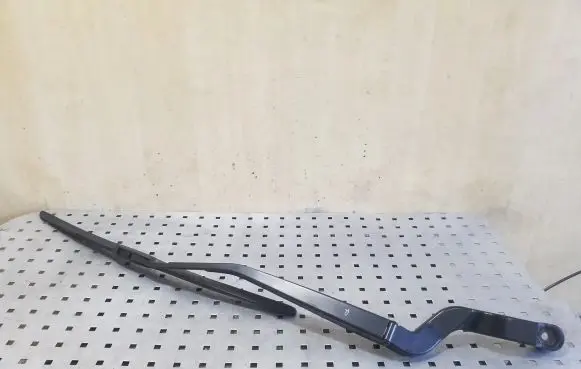 Land Rover Range Rover Sport L494 Front wiper blade arm