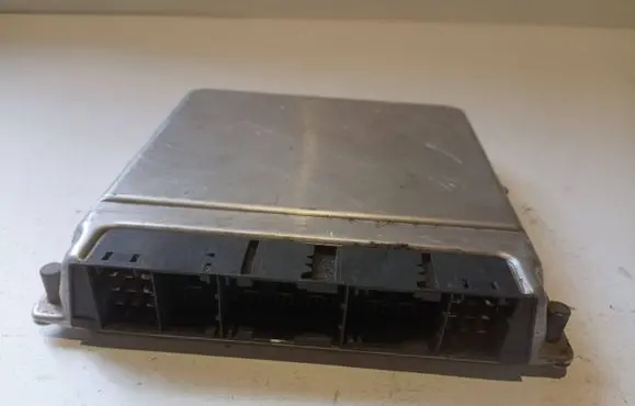 Mercedes-Benz C W203 Engine control unit/module A6111538179 28RTE000 0281010798