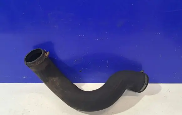 Volvo V60 Intercooler hose/pipe 31370211