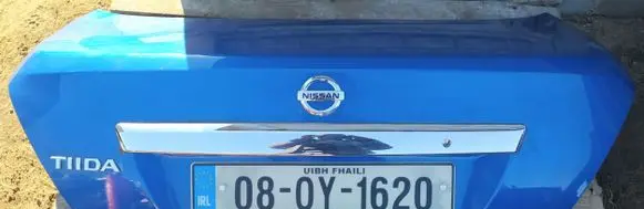 Nissan Tiida C11 Truck tailgate 