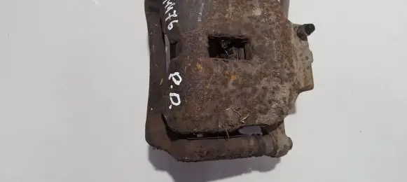 Nissan Almera N16 Front brake caliper