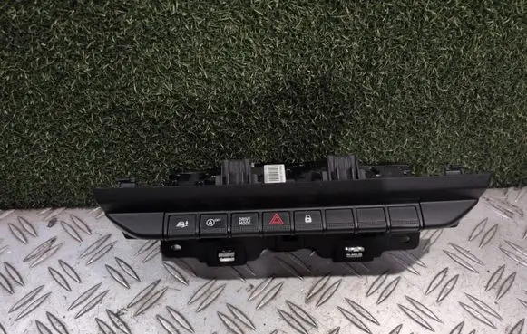 Renault Trafic III (X82) Hazard light switch 283E89729R 684959142R 2595718X