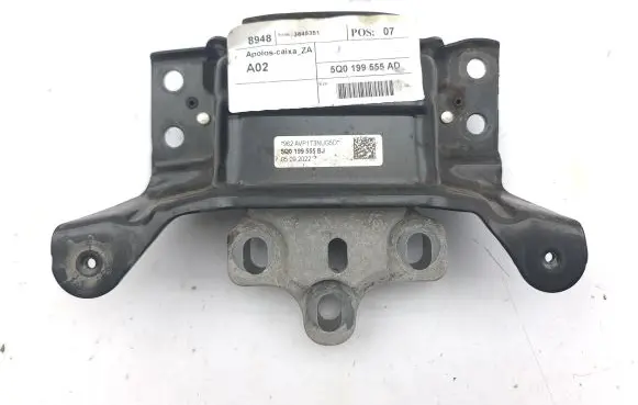 Volkswagen T-Roc Engine mount bracket 5Q0199555AD