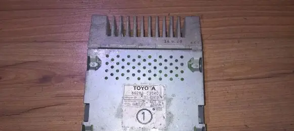 Lexus IS 200-300 Sound amplifier 8628053040 86280-53040