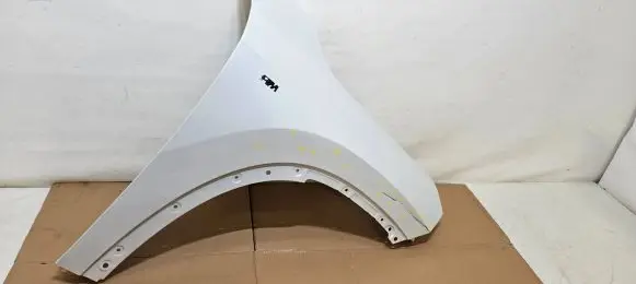 BMW X1 U11 Fender