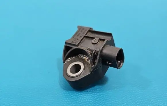 BMW iX1 Fuel cut-off switch 9496819 IMPRK1573732