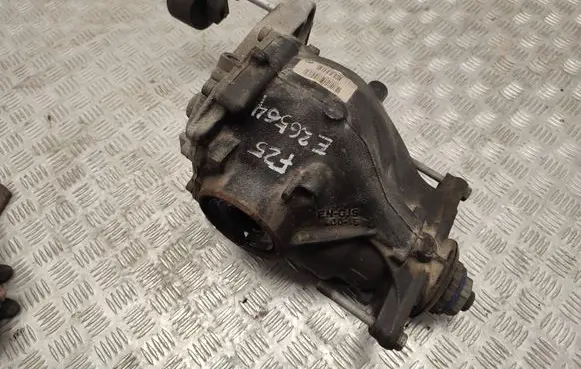 BMW X3 F25 Rear differential 7592013 33107592014