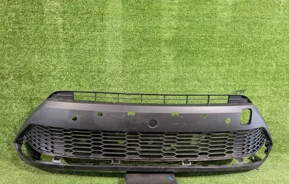 Toyota C-HR I Front bumper lower grill 52129F4110