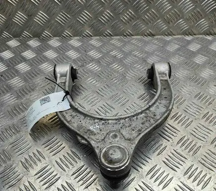 BMW 5 G30 G31 Front lower control arm/wishbone 6861185
