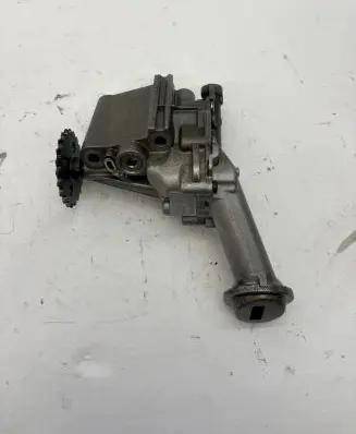 Mercedes-Benz Citan W415 Oil pump 150008247R