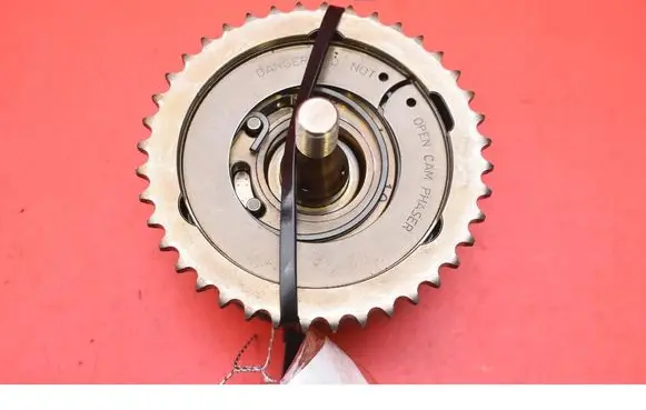 Opel Astra J Crankshaft pulley 55562222