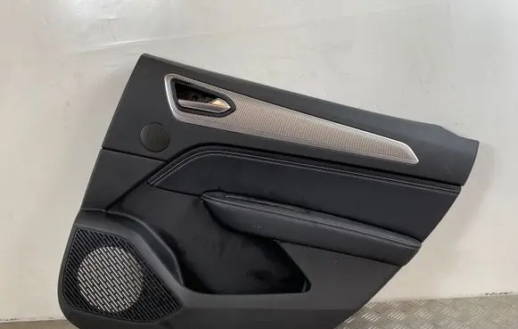 Renault Arkana Rear door card panel trim 829000615R PD23030600023300