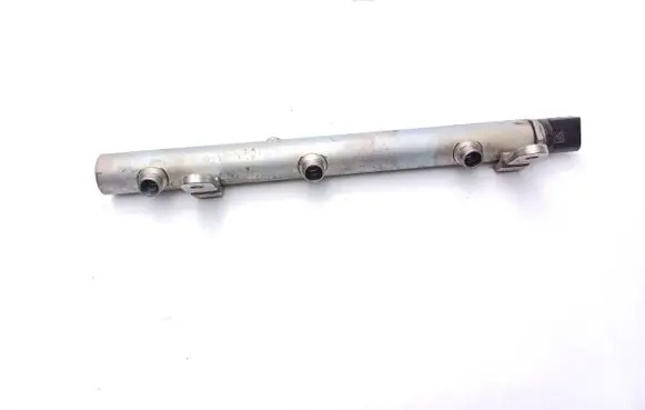 Mercedes-Benz S W222 Fuel main line pipe A6420703095 A0061537828
