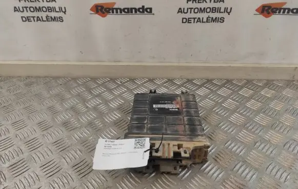Volkswagen Golf III Engine control unit/module 1H0907311C 0261200714