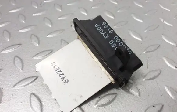 Nissan Note (E12) Heater blower motor/fan resistor 27150EY00A B200006Y25