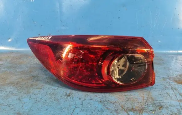 Mazda 3 III Boot/trunk interior light BHN151160B
