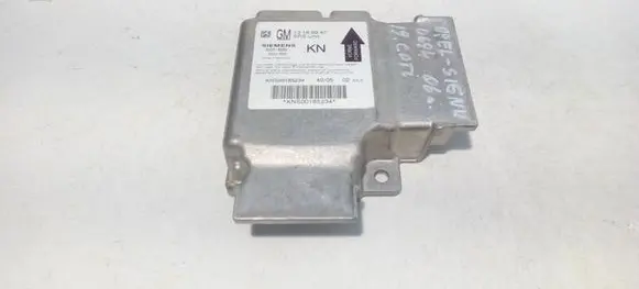 Opel Signum Airbag control unit/module 13186947 330518650KN 5WK43656