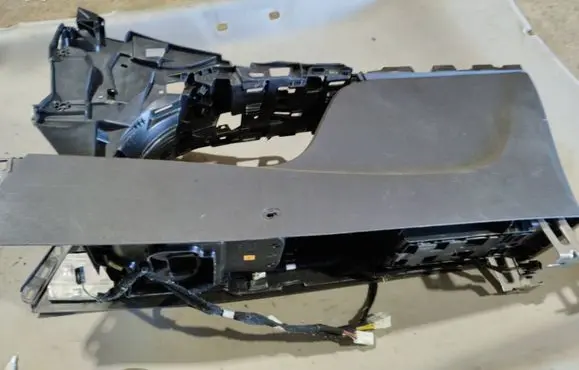 Renault Espace - Grand espace V Center console 969106329R 49729M 1351090X