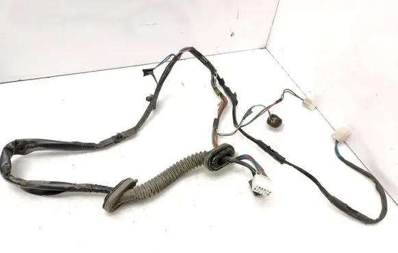 Mazda 929 Rear door wiring loom HE2167210B 9G103537