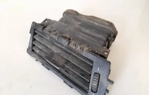 BMW 5 E60 E61 Dashboard side air vent grill/cover trim 64226910731 6910731