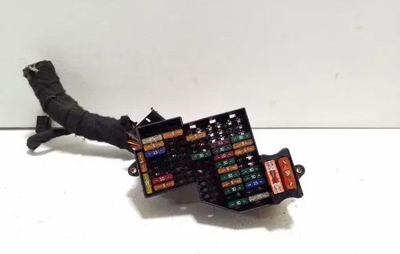 Porsche Cayenne (92A) Fuse module 7P0941828B