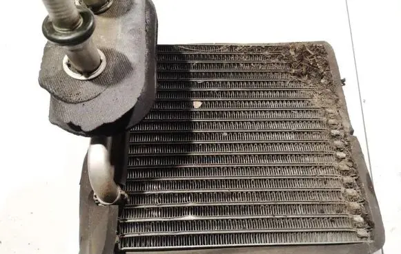 Ford Focus Heater blower radiator