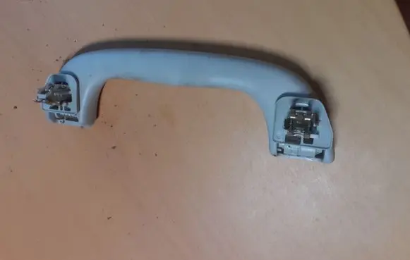 Mazda 2 Front interior roof grab handle