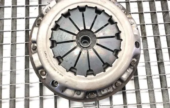 Suzuki Swift I Clutch set kit 320021210