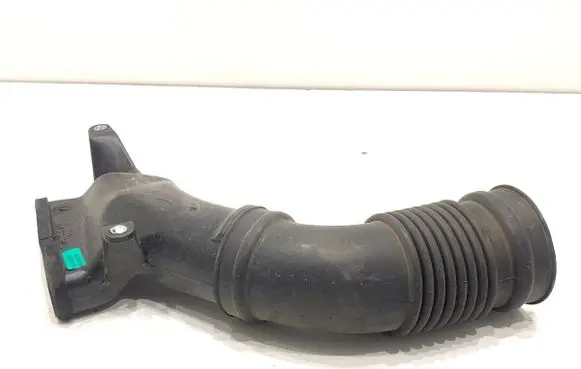 Suzuki Vitara (LY) Air intake hose/pipe 1376553SA0