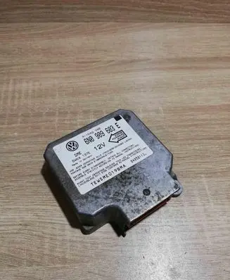Volkswagen Golf III Airbag control unit/module 6N0909603E