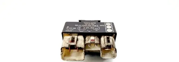 Volvo S70 V70 V70 XC Coolant fan relay 9442934