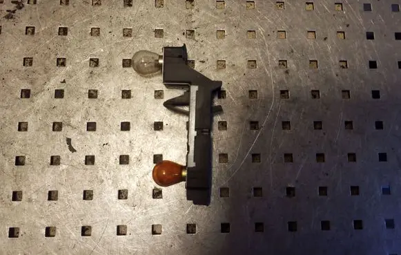 Tail light part