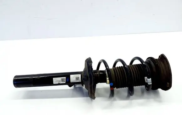 Skoda Octavia Mk3 (5E) Front shock absorber/damper 5Q0412331C 5Q3412014K