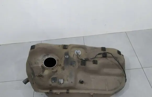 Hyundai ix35 Fuel tank 311002Y000