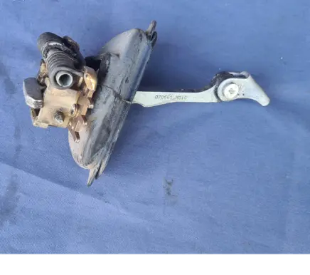 Renault Espace IV Rear door check strap stopper 070661 8200009228