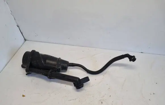 Opel Astra J Oil breather separator 70367396 565581915 55575980