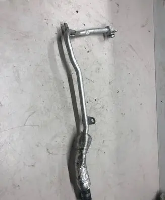 BMW X1 F48 F49 Engine coolant pipe/hose 8589047 11538589