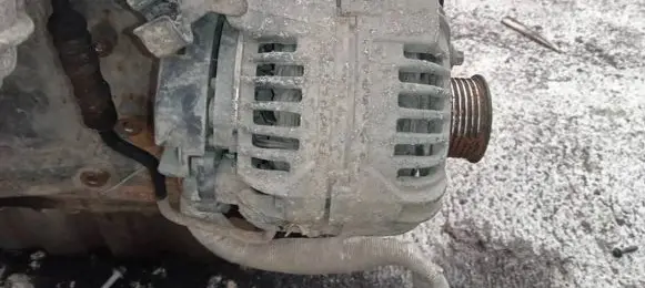 Opel Signum Generator/alternator 0124525030 13108596
