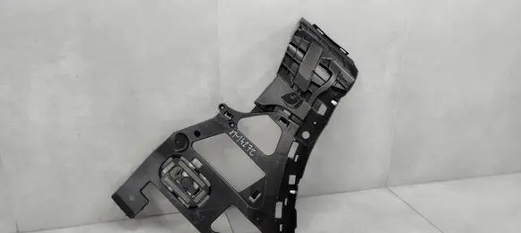 Porsche Cayenne (9Y0 9Y3) Rear bumper mounting bracket 9Y0807377