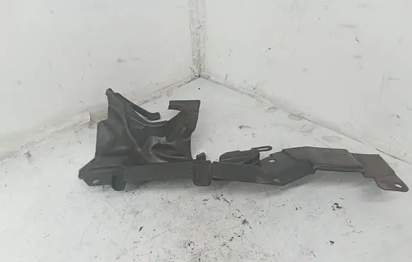 BMW X1 E84 Intercooler air guide/duct channel 7131711