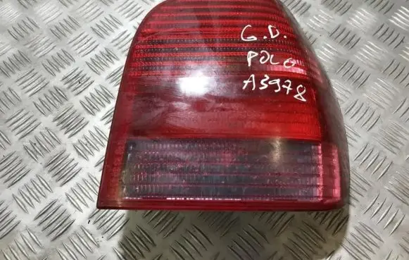 Volkswagen Polo III 6N 6N2 6NF Rear/tail lights